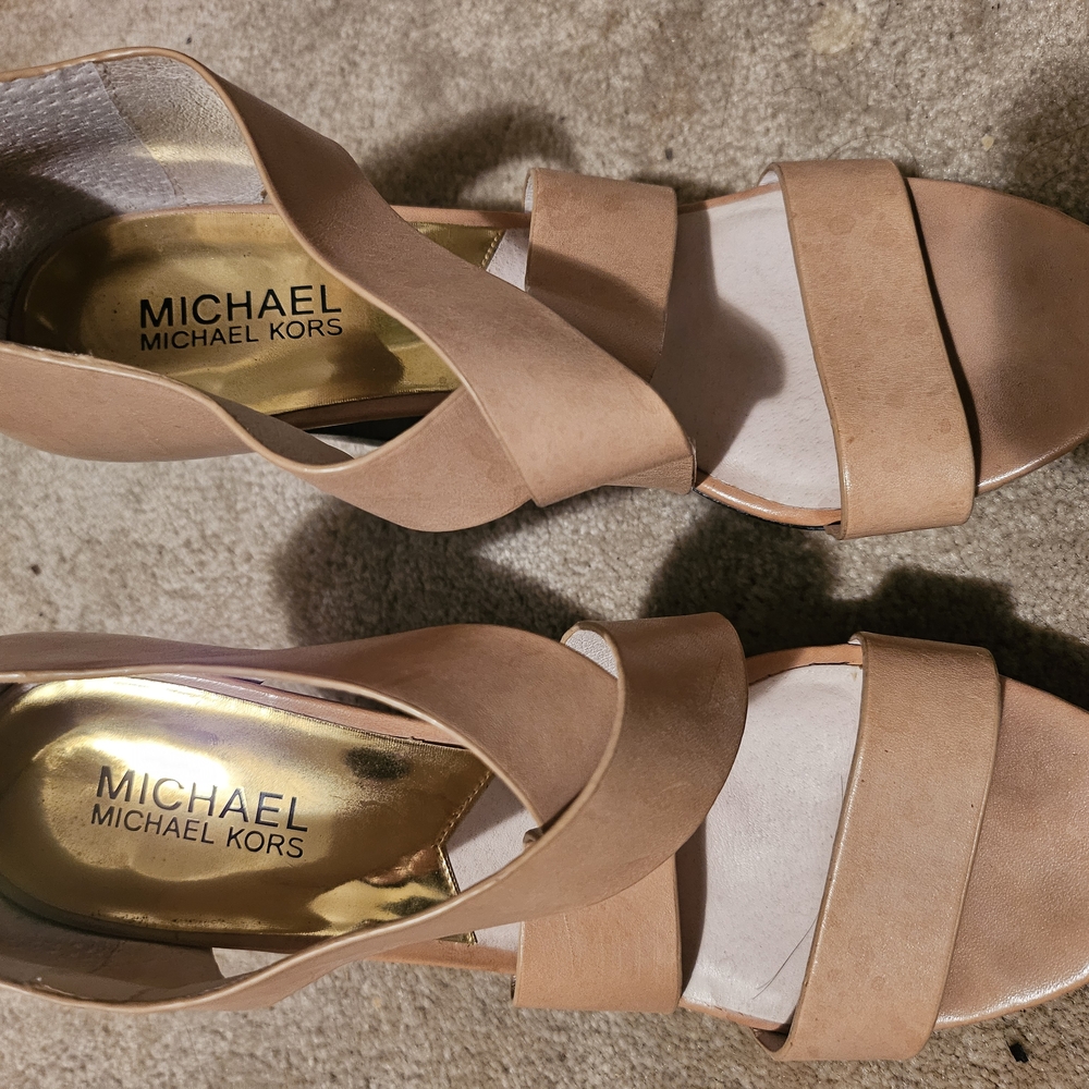 Michael Kors Women's Tan Sandals